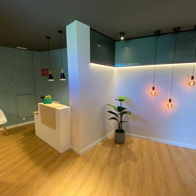 Pintura y Decoración Antón Díez casa decorada con lámparas